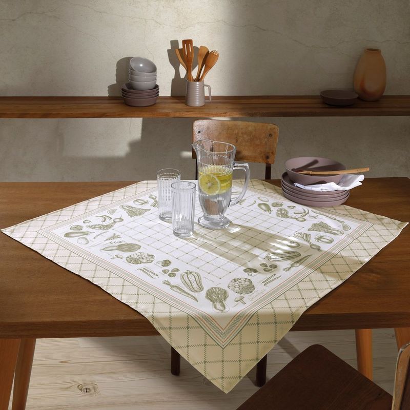 Toalha de Mesa Quadrada Döhler Clean Charlotte 78x78cm