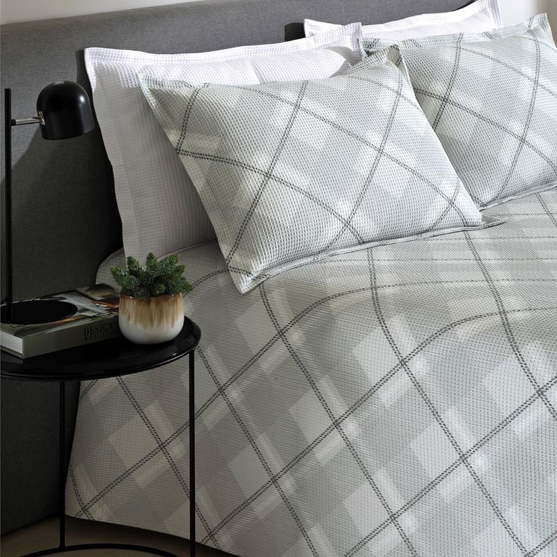 14879-28846-0530-KIT-COLCHA-CASAL-AM-1558-ESTAMPADO-COM-3-PECAS.-1-220M-250M---2-70CM-X-50CM-4