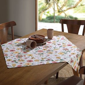 Toalha de Mesa Quadrada Döhler Clean Elane 78x78cm